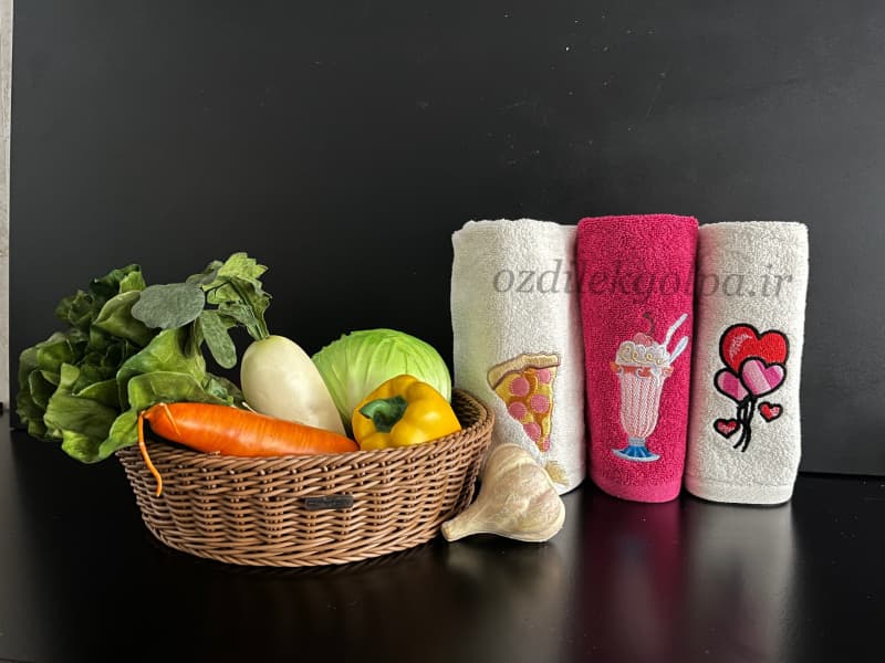 حوله آشپزخانه گلدوزی 40×40 نارین ساپ NarinSap رنگ سفید طرح قلب