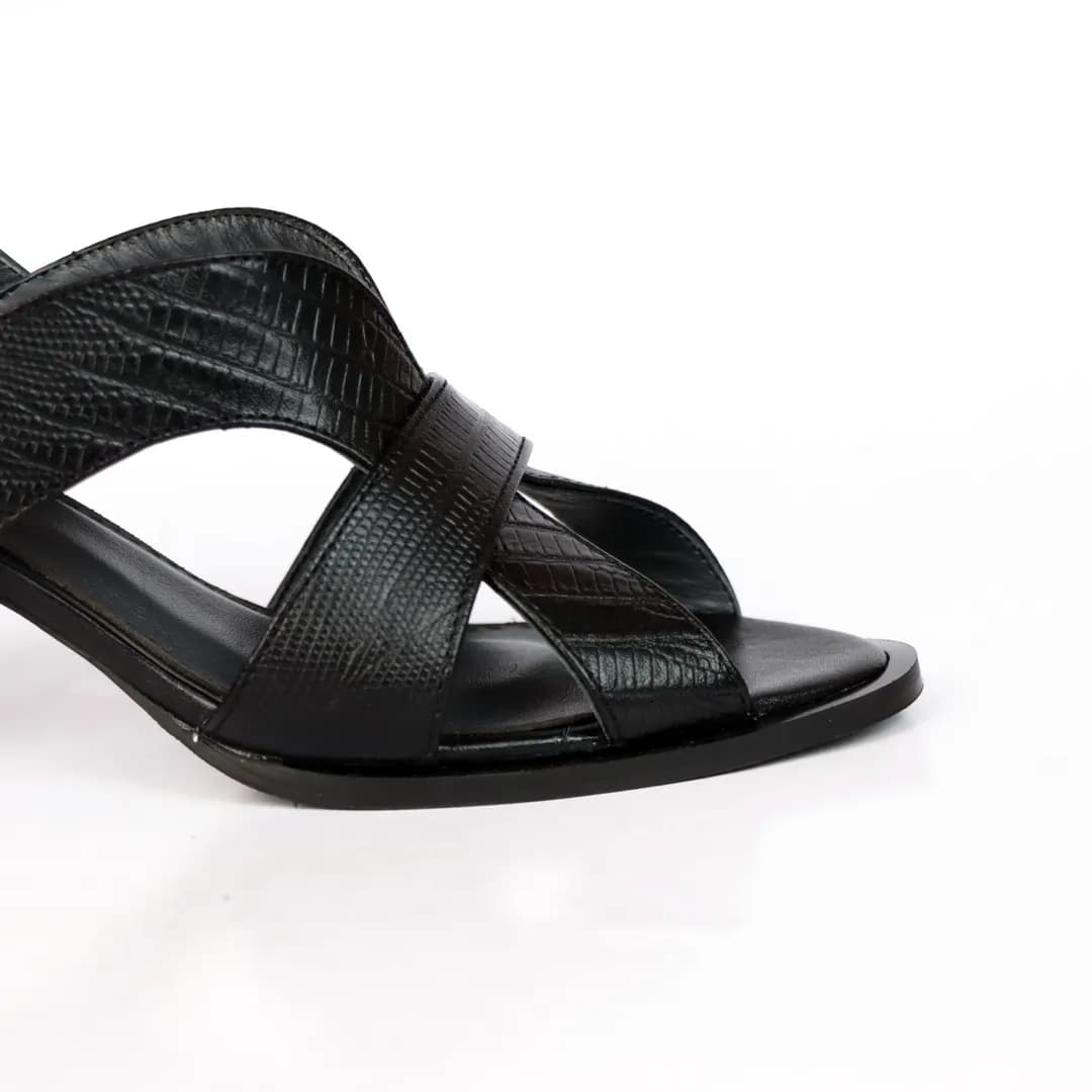کفش مجلسی چرم زنانه مدل بلورین — تصویر ۳