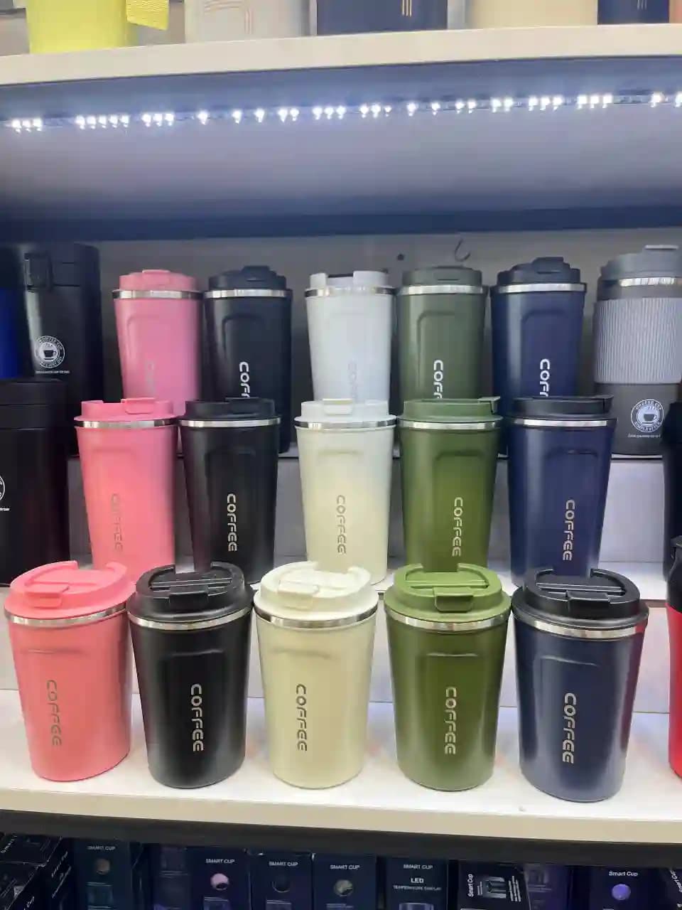 تراول ماگ کافی ۳۸۰ میلی‌لیتر | جمع‌وجور و سبک با حک لیزری COFFEE | استیل ۳۰۴ و آسان‌نوش | مالیا — تصویر ۷
