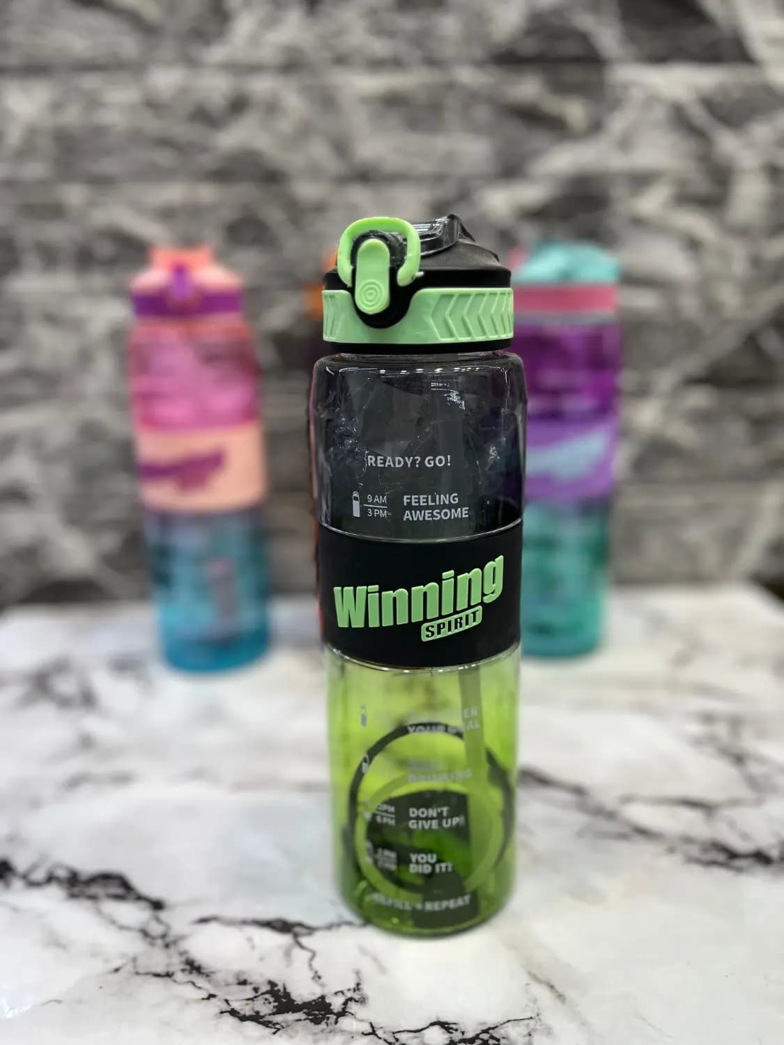 قمقمه آب شفاف نی‌دار WINNING یک لیتری — تصویر ۴