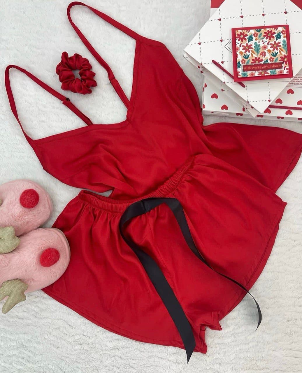 تاپ و شورتک ساتن LX جنس درجه یک