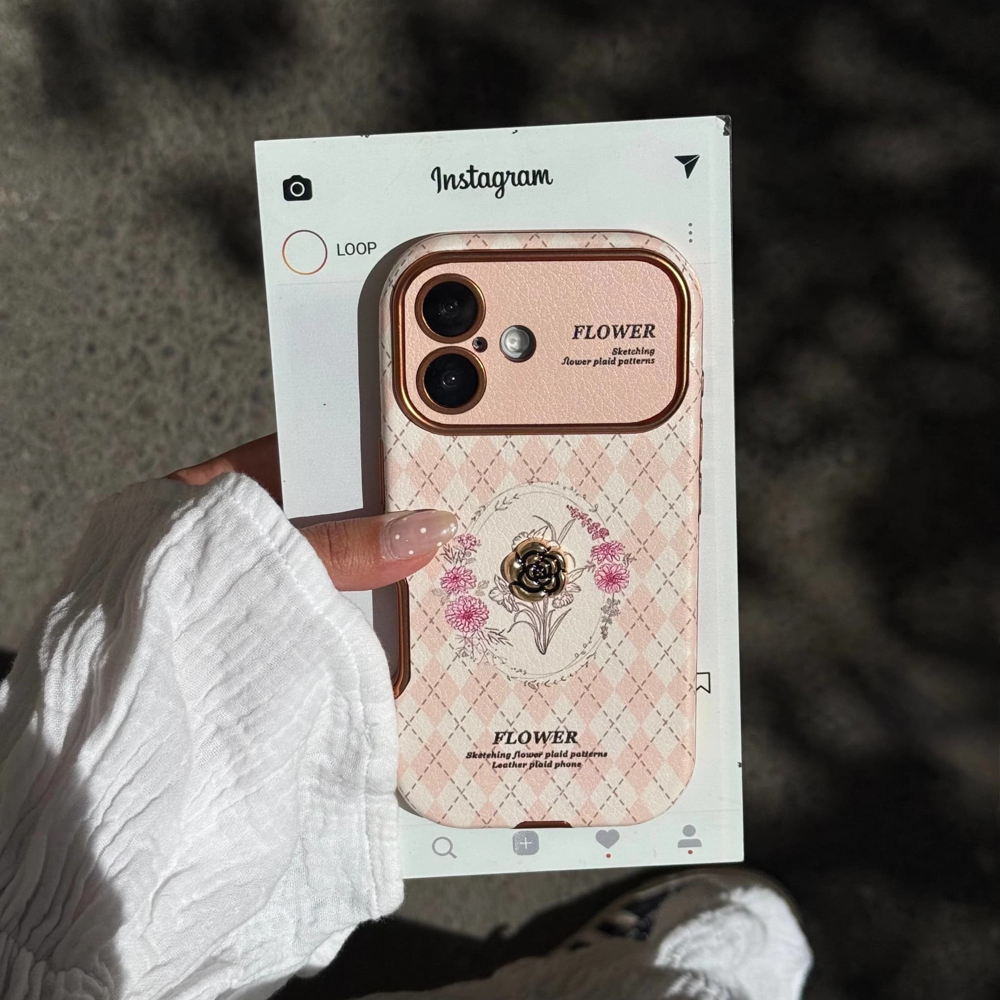 قاب گوشی کلاسیک کاملیا صورتی (Classic Camelia Pink)