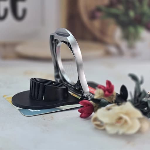 اسلایسر تخم مرغ تک حالته مات داخل مشکی — تصویر ۲