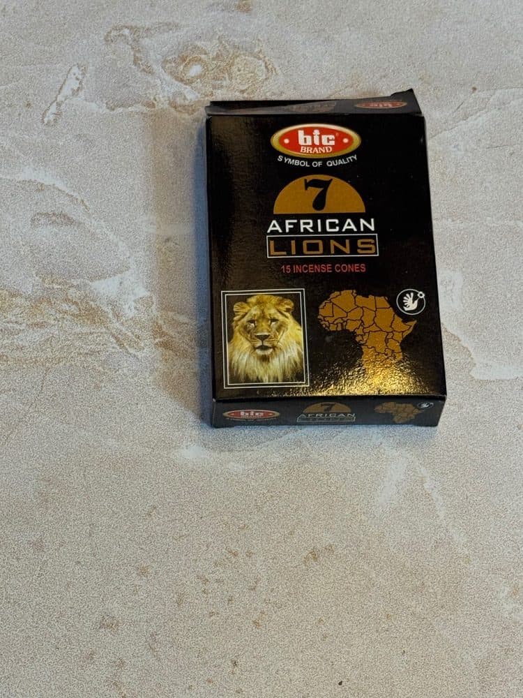 عود مخروطی ۷ شیر آفریقایی (7 African Lions) | بسته ۱۵ عددی عود ممتاز و خوشبوکننده فضا