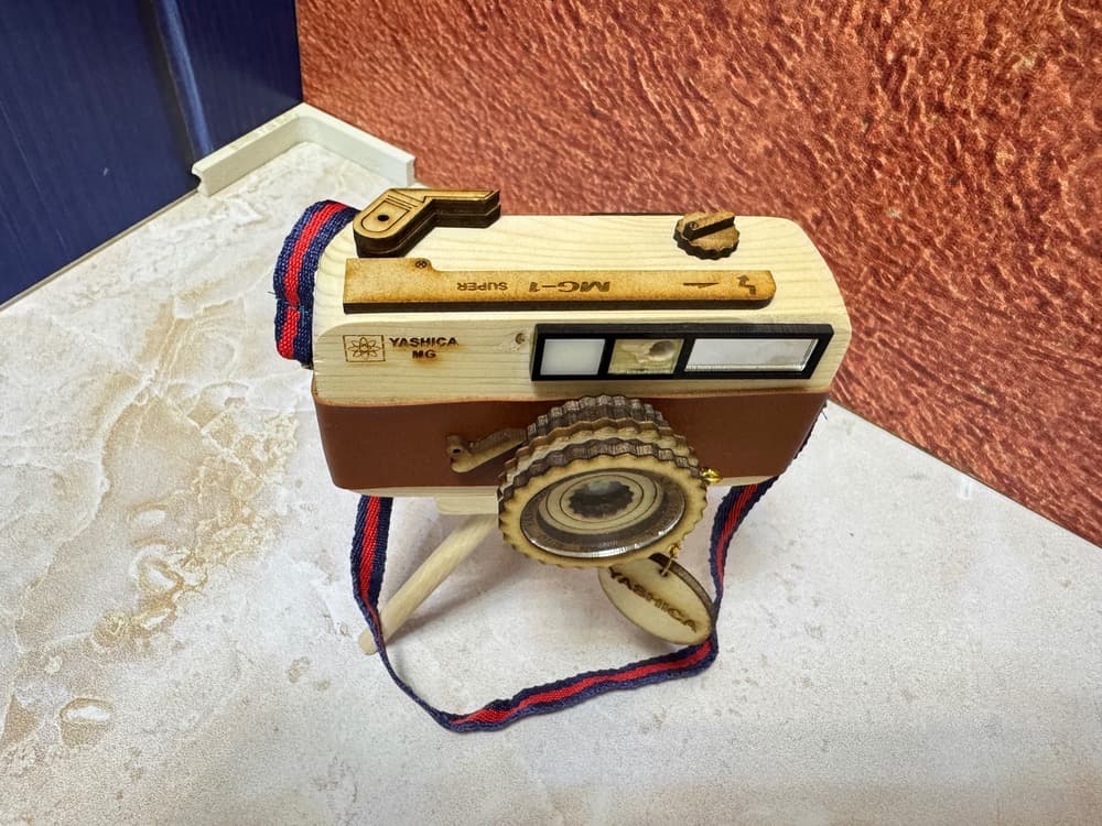دوربین چوبی دکوری (مینیاتوری) — تصویر ۳