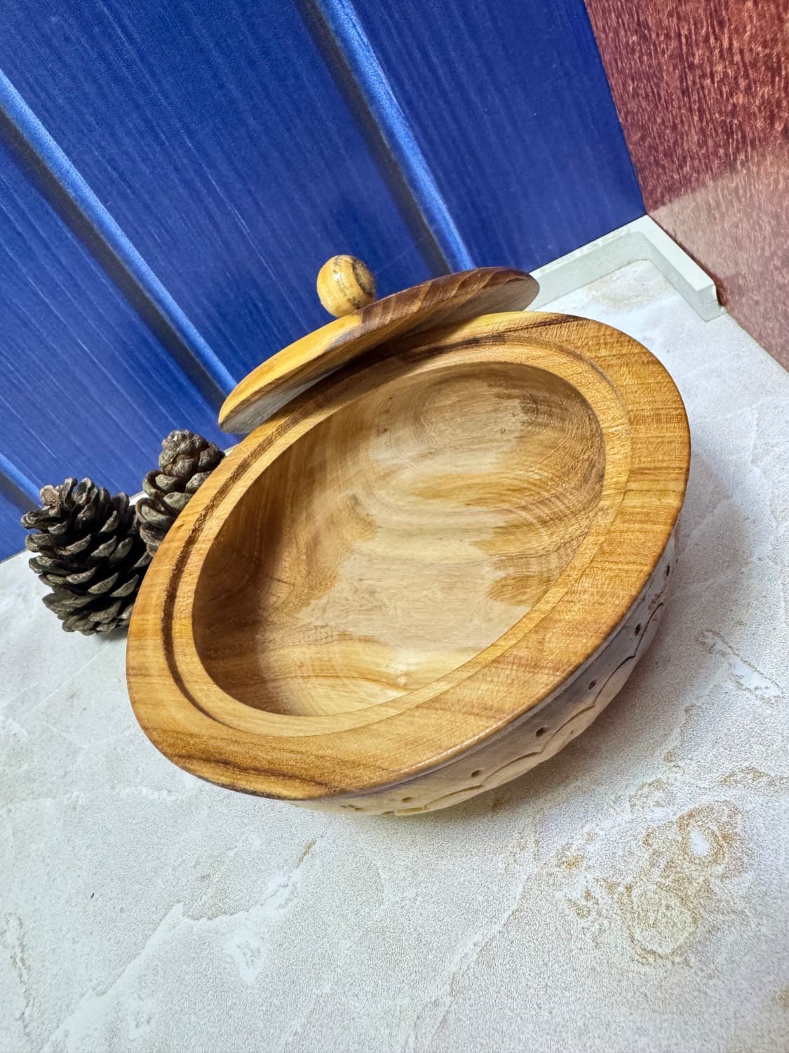 شکلات خوری چوبی کنده کاری شده (طرح برگ و پرنده) — تصویر ۴