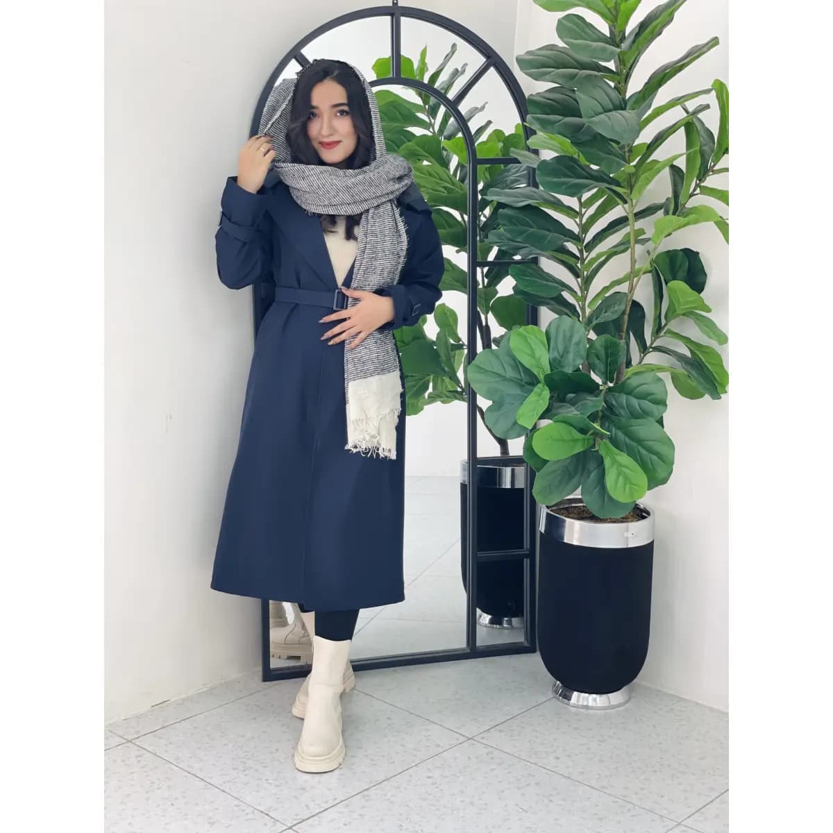 بارونی بلند مدل کایلین آستردار — تصویر ۵