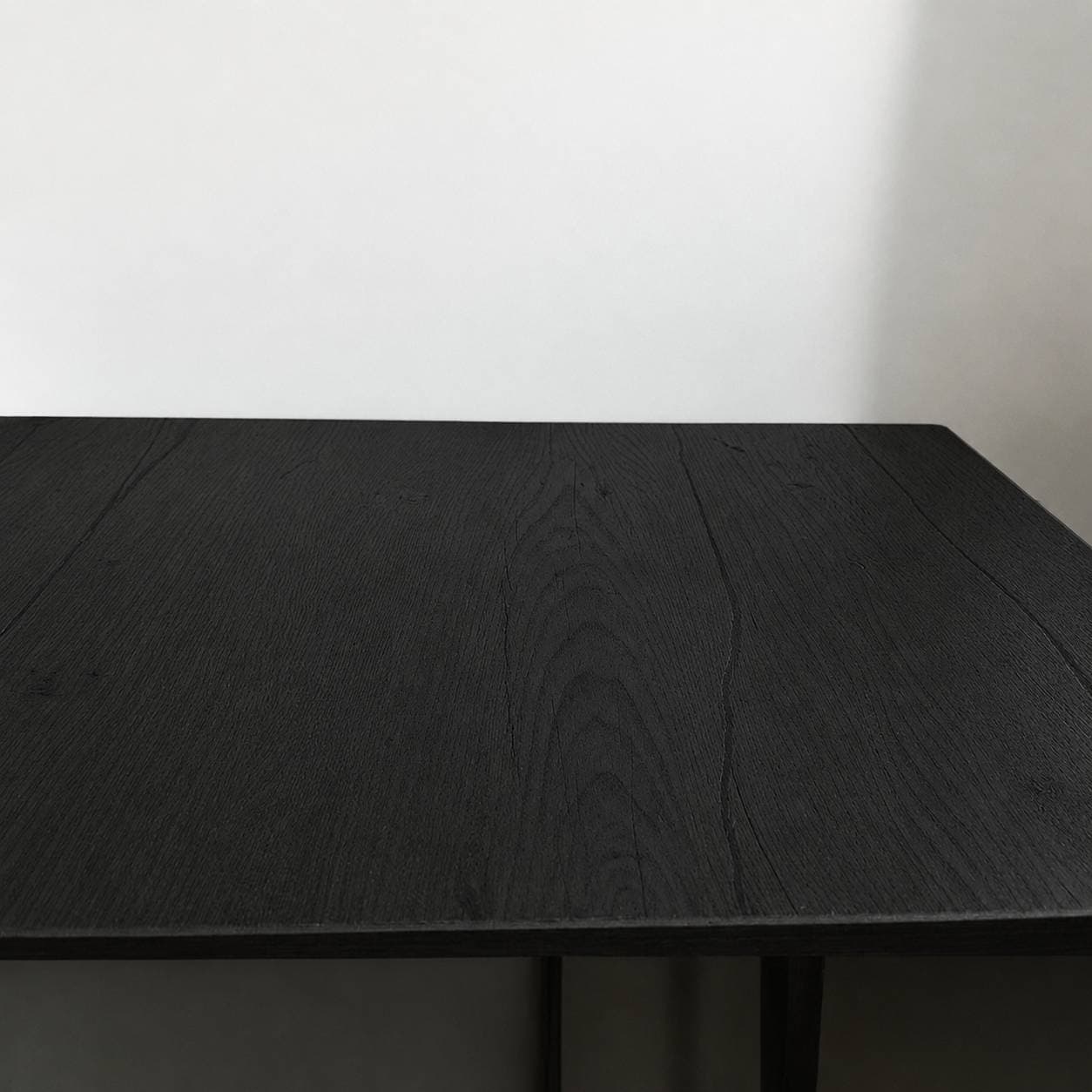 MDF 30*90 رنگ مشکی ویترین طبقاتی — تصویر ۲