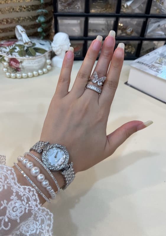 ساعت گوچی