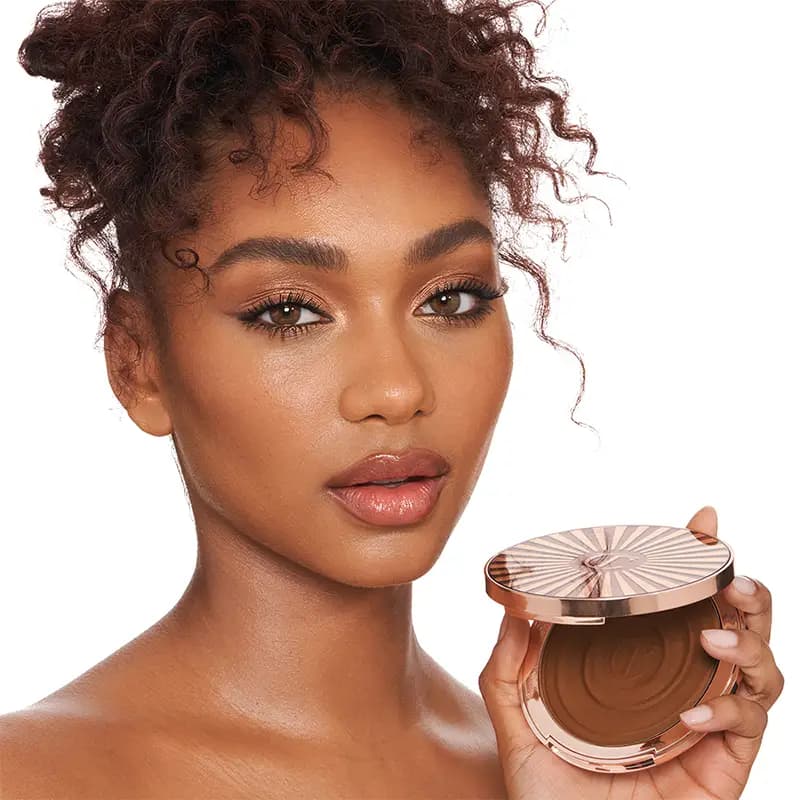 برنزر کرمی بیوتیفول اسکین شارلوت تیلبری Charlotte Tilbury — تصویر ۲