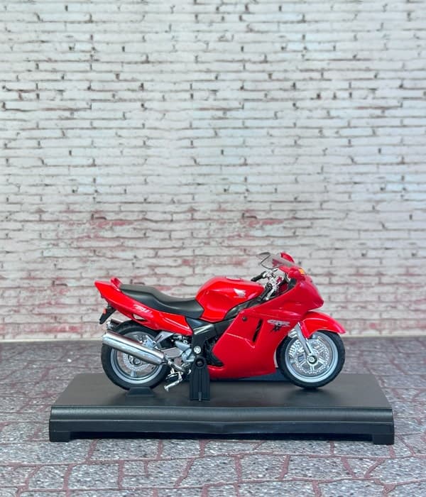 موتور ویلی Honda 1100XX — تصویر ۳