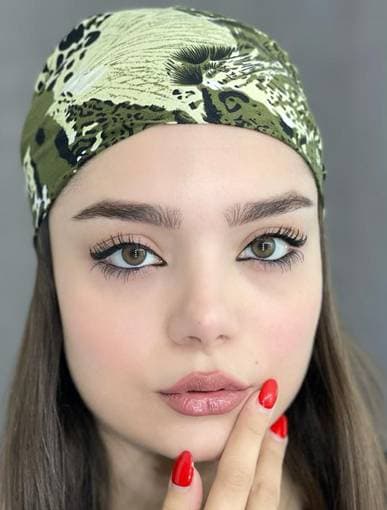 لنز آیس کالر سالانه طوسی عسلی ته مایه سبز دور دار از سری لاکچری Ice Color Luxury gold blue
