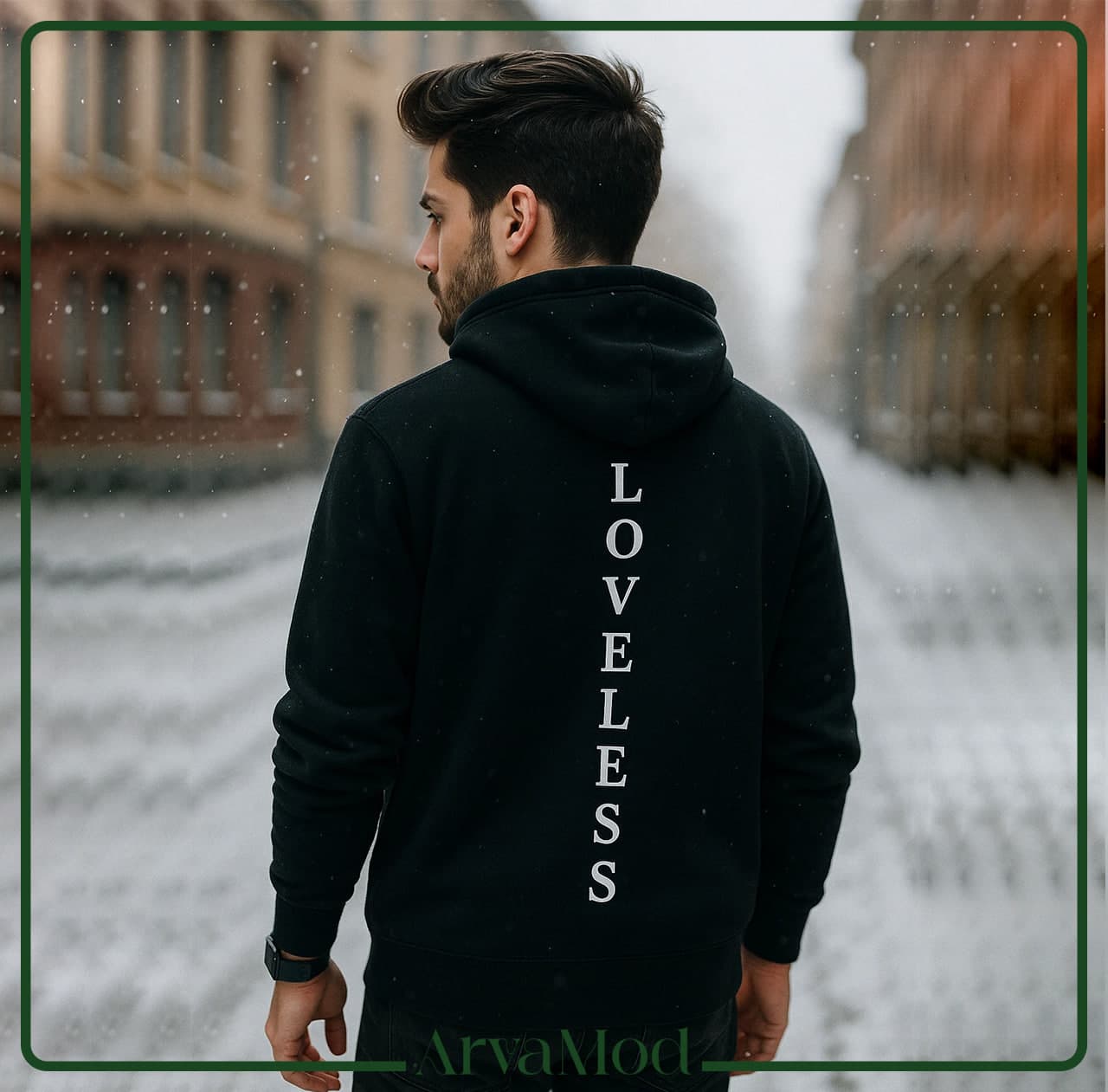 هودی مشکی سه نخ طرح LOVELESS — تصویر ۳
