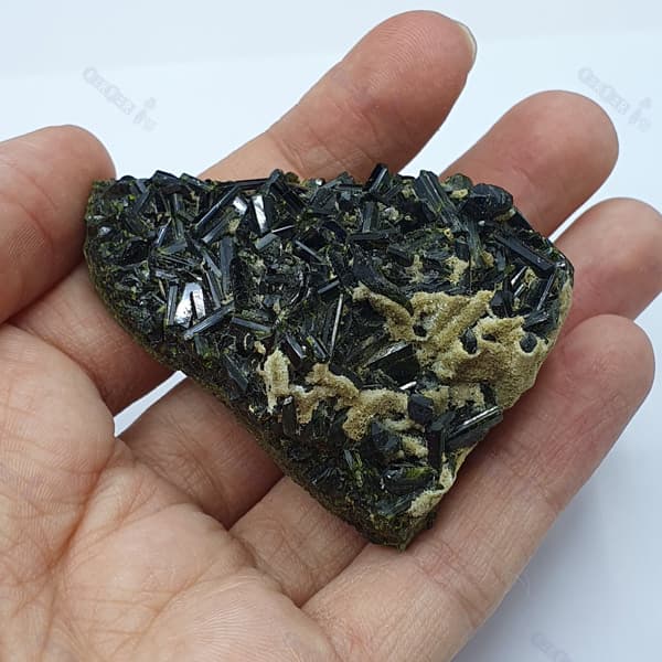 سنگ راف اپیدوت جواهری (سنگ ماه تولد اردیبهشت و آذر) راف بدون تراش کد15 — تصویر ۲