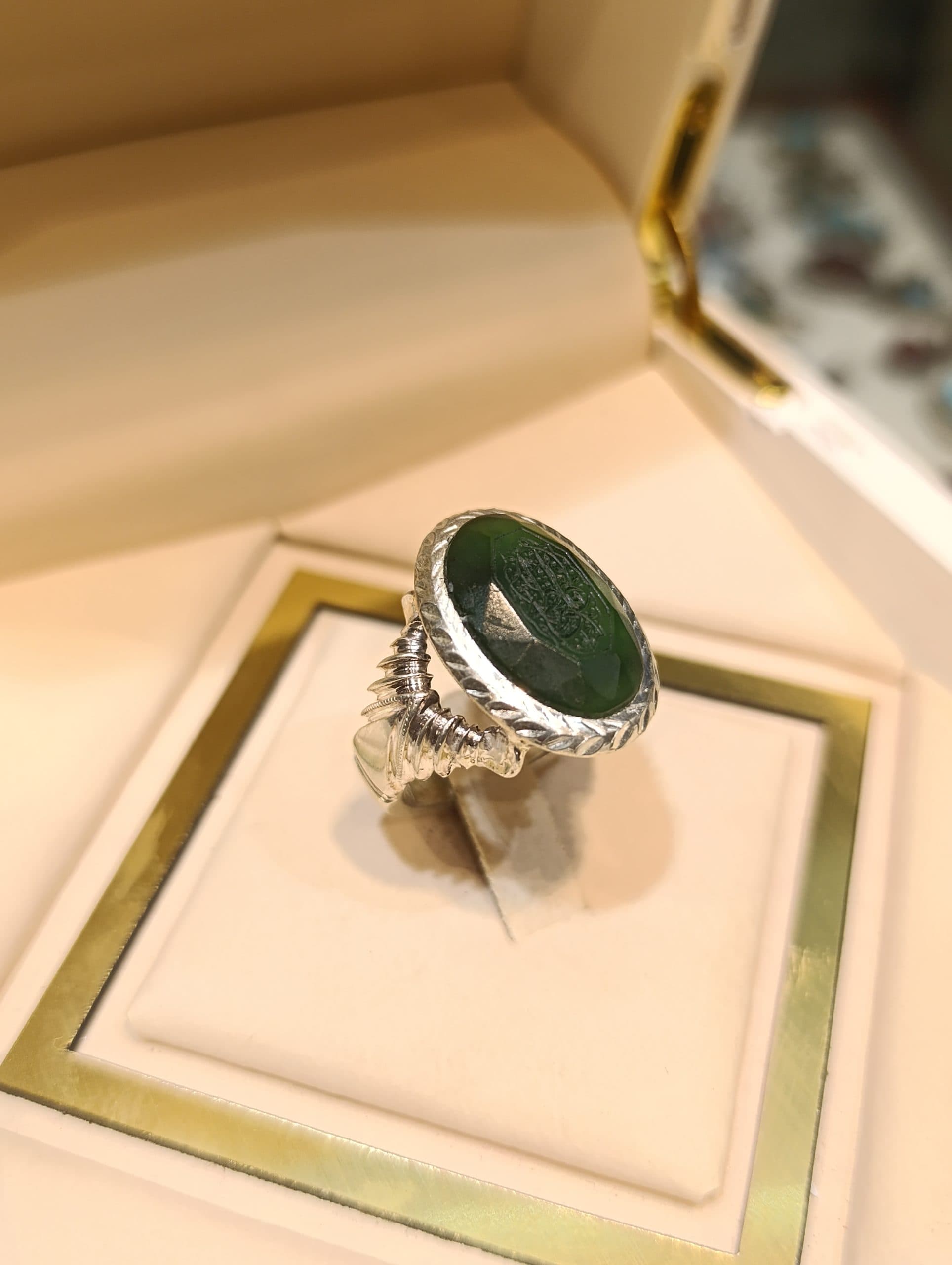 انگشتر نقره دستساز مردانه نگین یشم – کدR1346