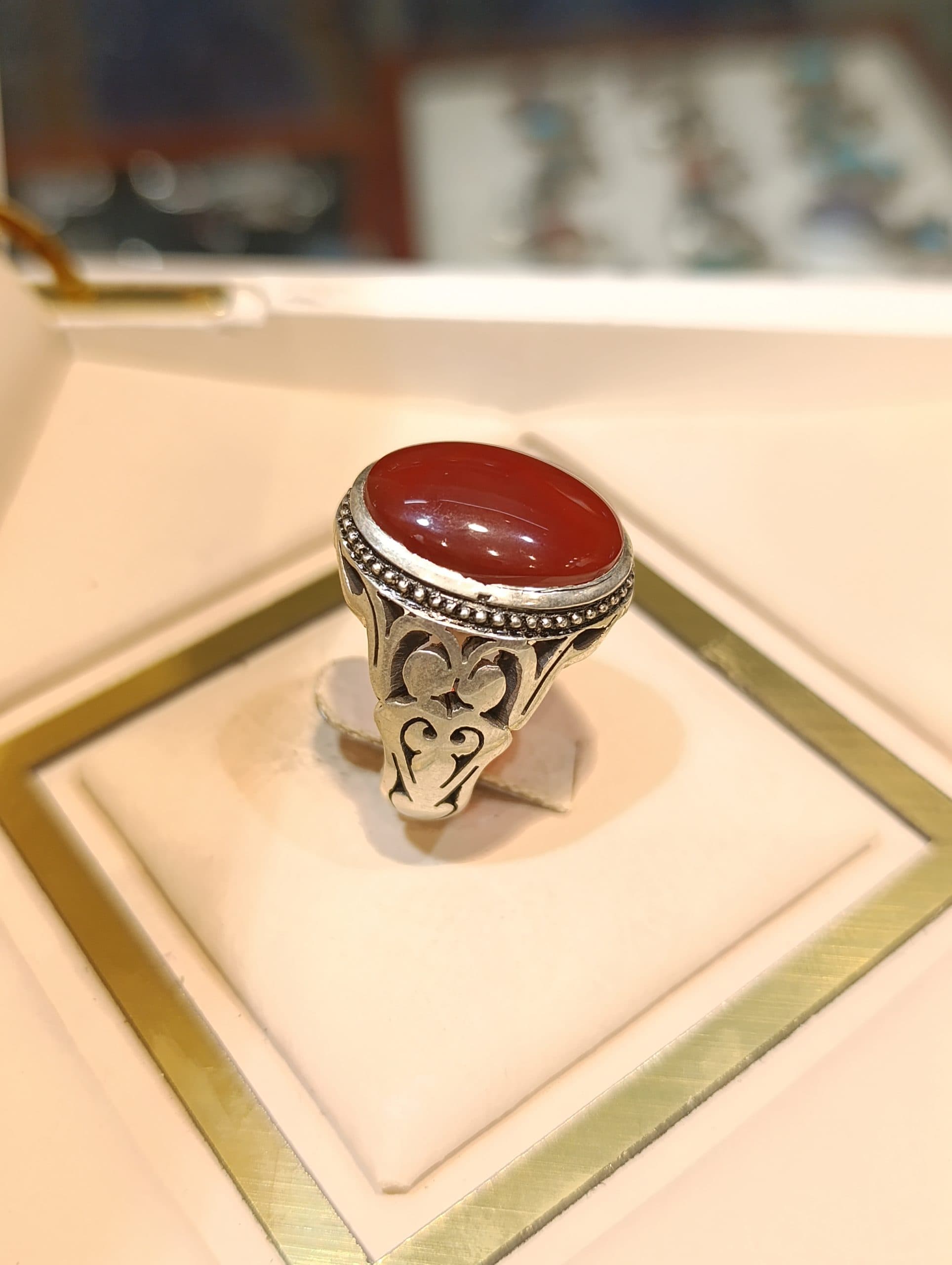 انگشتر نقره دستساز مردانه عقیق یمنی – کدR1348 — تصویر ۲