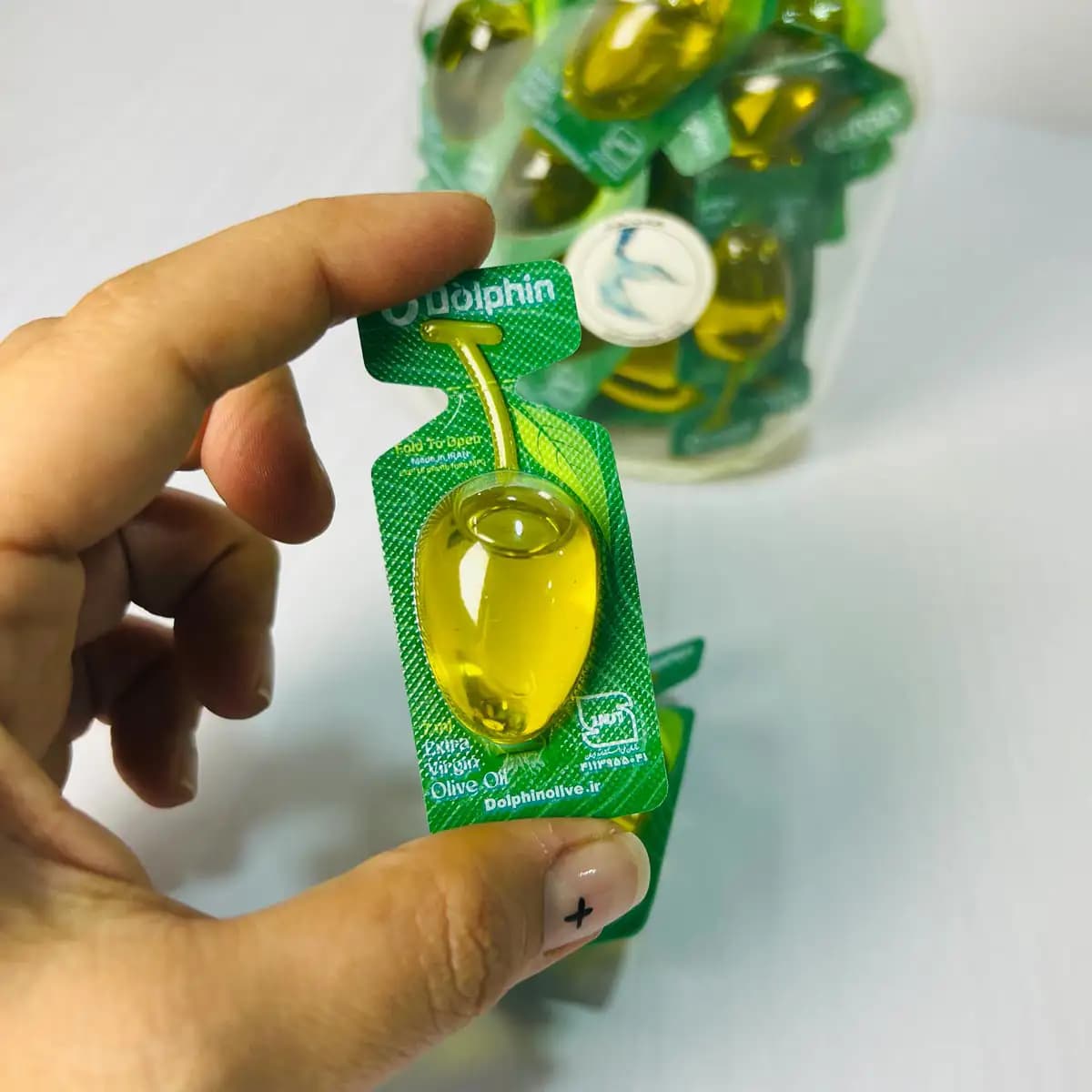 روغن زیتون تک نفره — تصویر ۲