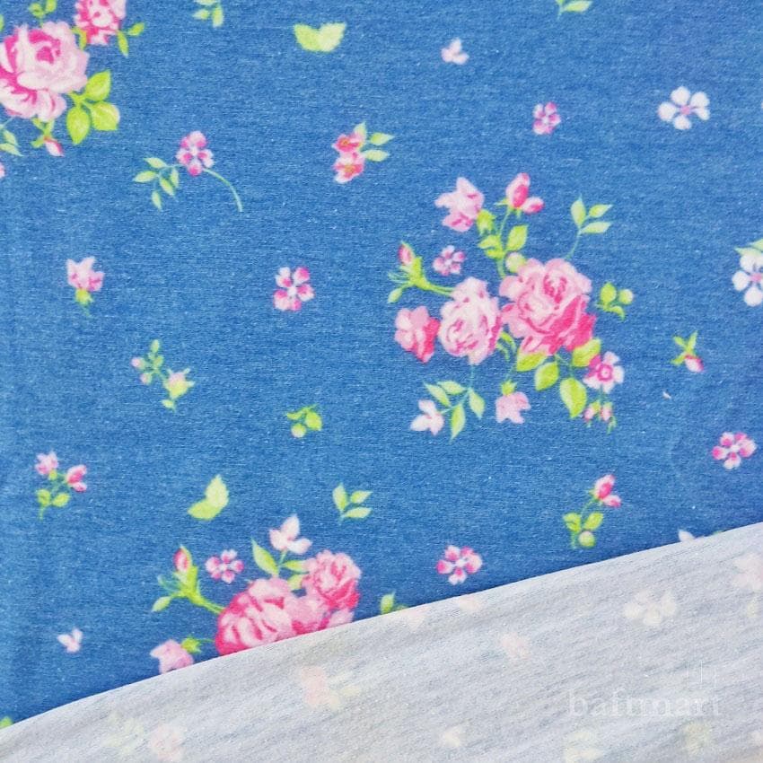 پارچه تریکو گلدار با گلبرگ ریز زمینه سرمه ای