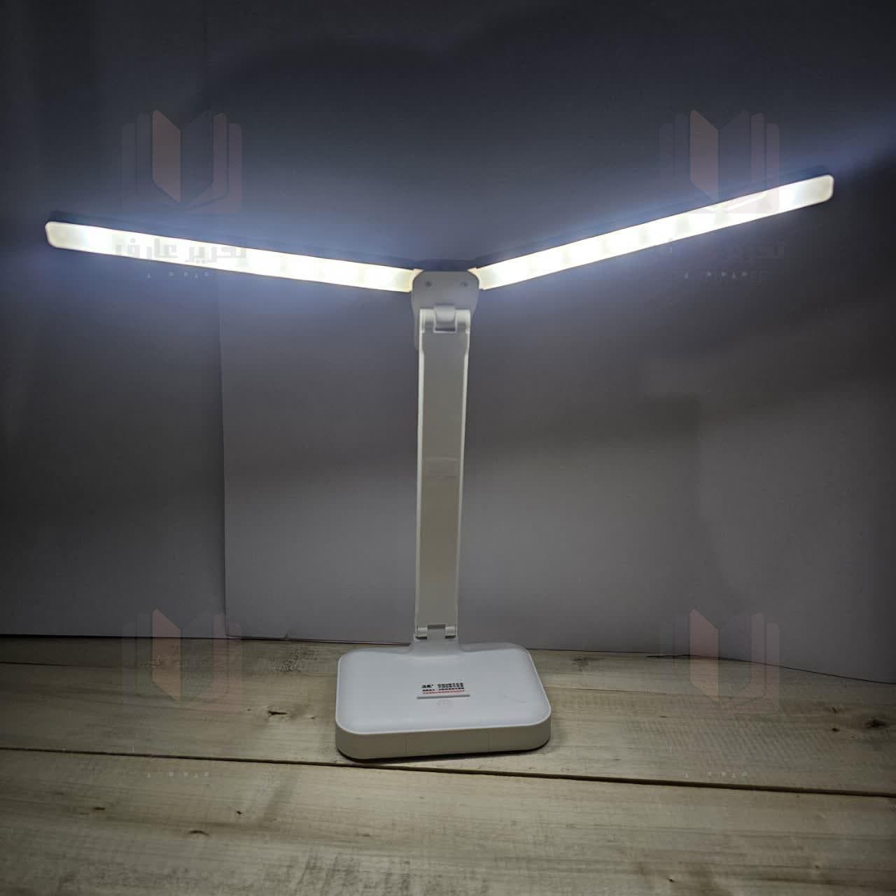 چراغ مطالعه و جاقلمی کلاسیک 2511 — تصویر ۴