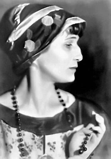 دانلود مجموعه 15 شعر از آنا آخماتوا | Fifteen Poems of Anna Akhmatova