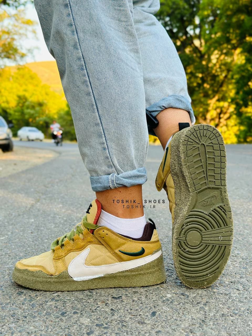 کفش نایک مدل سیمانی رنگ قهوه ای — تصویر ۸