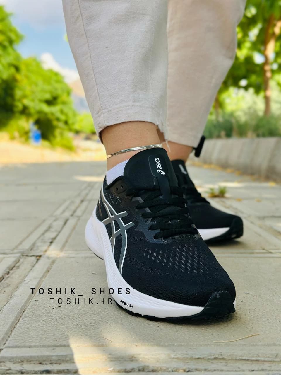 کفش اسیکس مدلGT2000 سری12 رنگ مشکی سفید — تصویر ۶