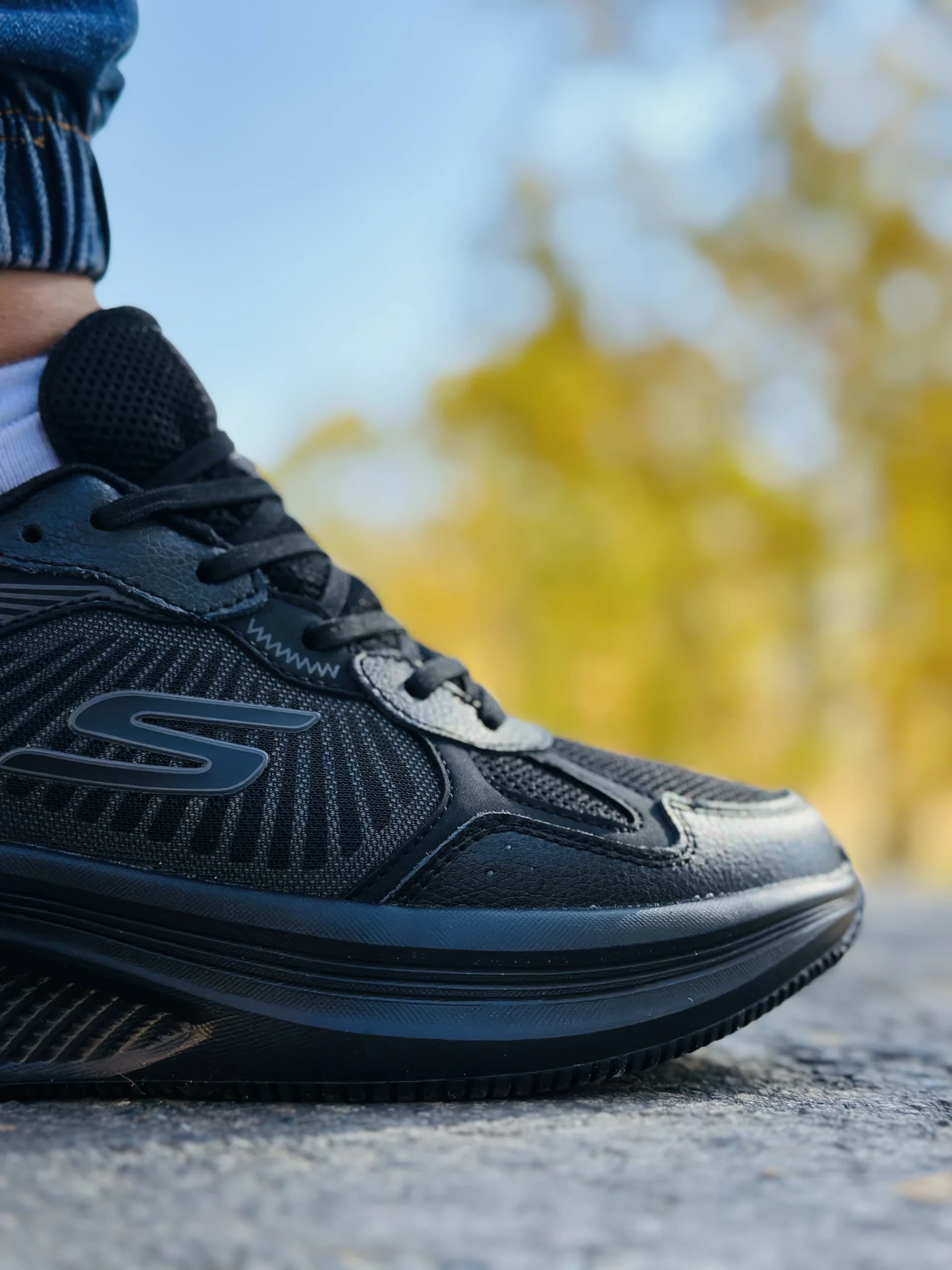 کتونی اسکیچرز مدل go run رنگ مشکی — تصویر ۸