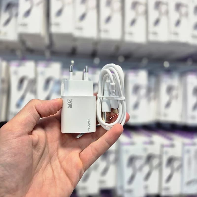 شارژر سوپر فست لینداس پلاس LN-CH40 — تصویر ۴