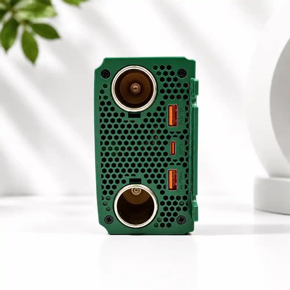 اینورتر برق خودرو گرین لاین (Green Lion) مدل GC-350 Car Inverter — تصویر ۵