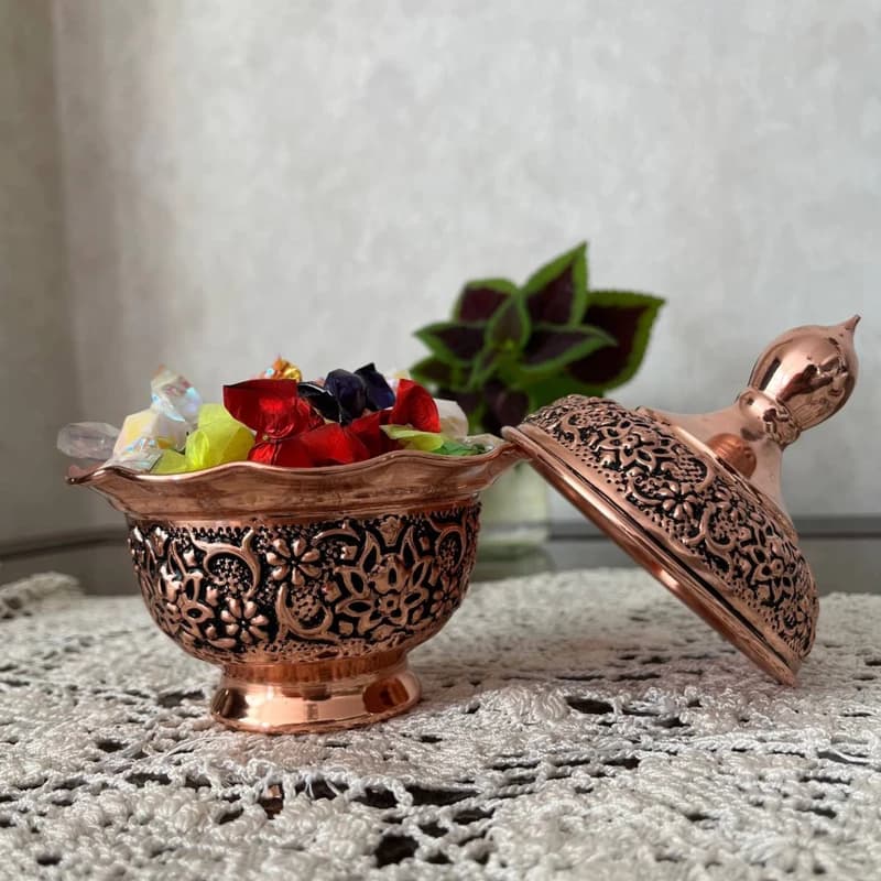 قندان مسی طرح گلبرگ مدل لاله نانوشده — تصویر ۳