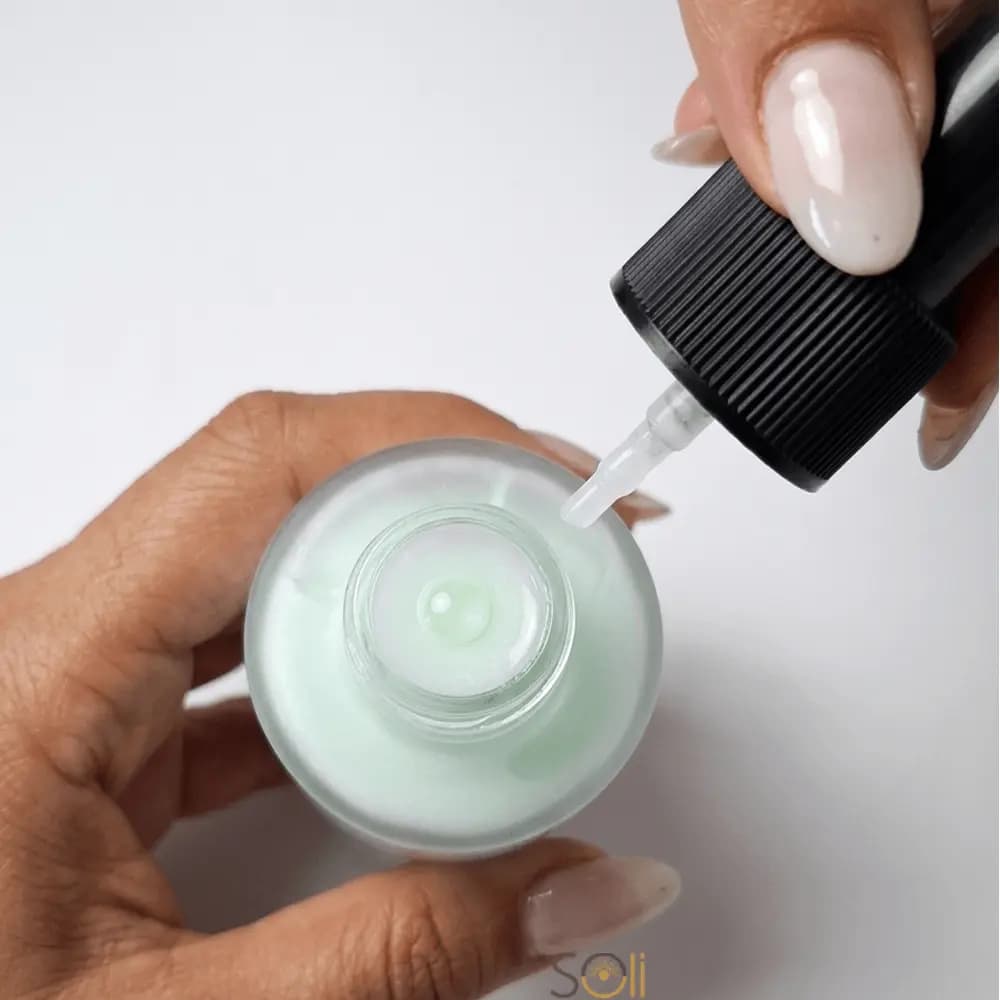 اسپری نرم کننده 10کاره ویکو مدل Ultimate Repair مناسب موی آسیب دیده — تصویر ۳