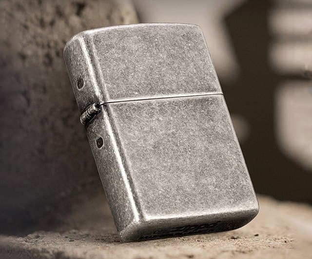 فندک زیپو مدل Zippo 121FB Antique Silver — تصویر ۲