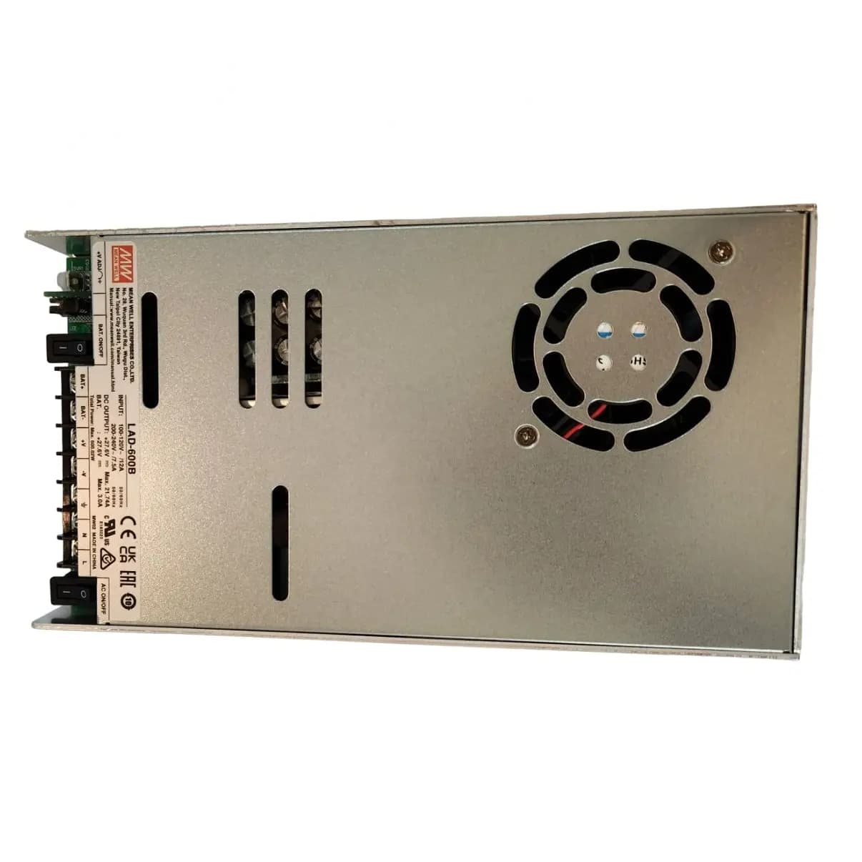 منبع تغذیه بدون وقفه LAD-600B — تصویر ۳