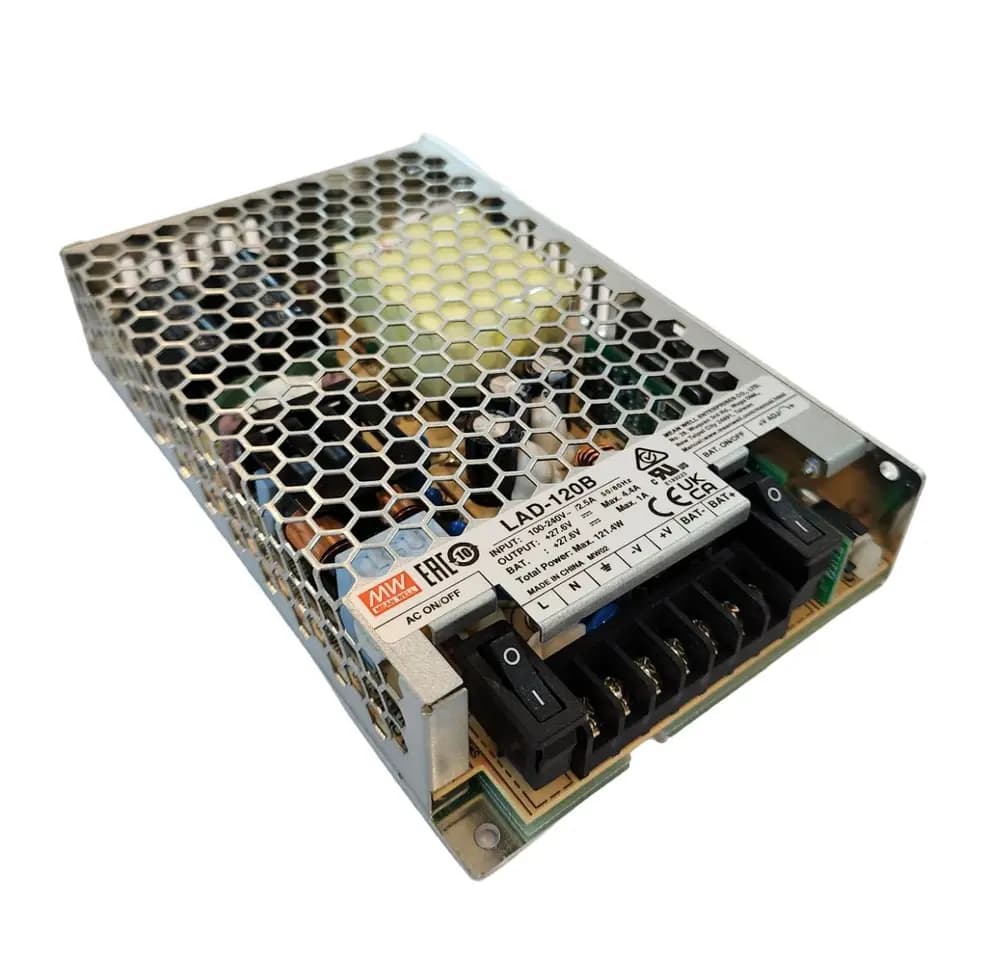 منبع تغذیه بدون وقفه LAD-120B — تصویر ۳