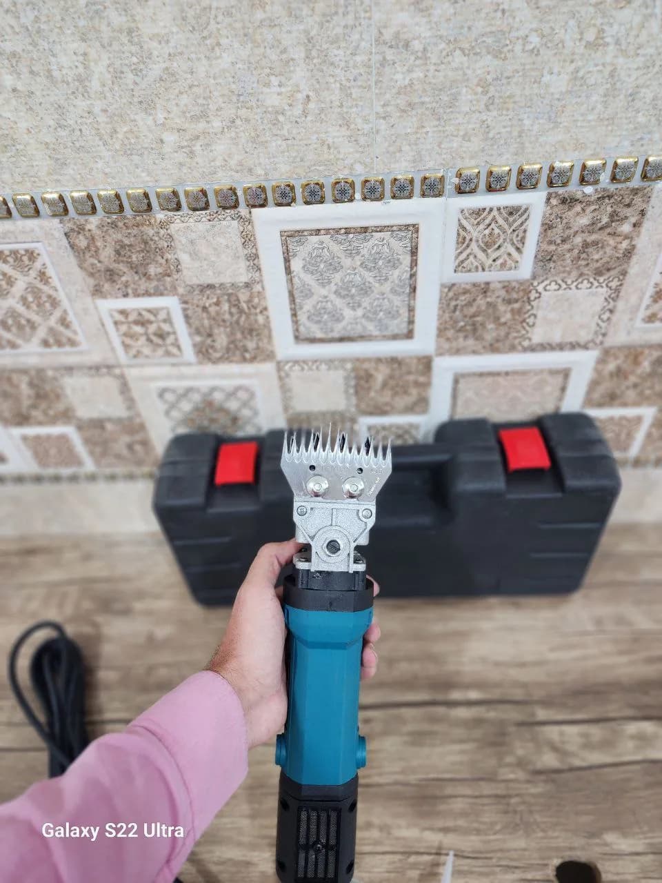 پشم زن و پشم چین برقی ماکیتا 1200 وات تیغه دار Makita 1200W — تصویر ۶