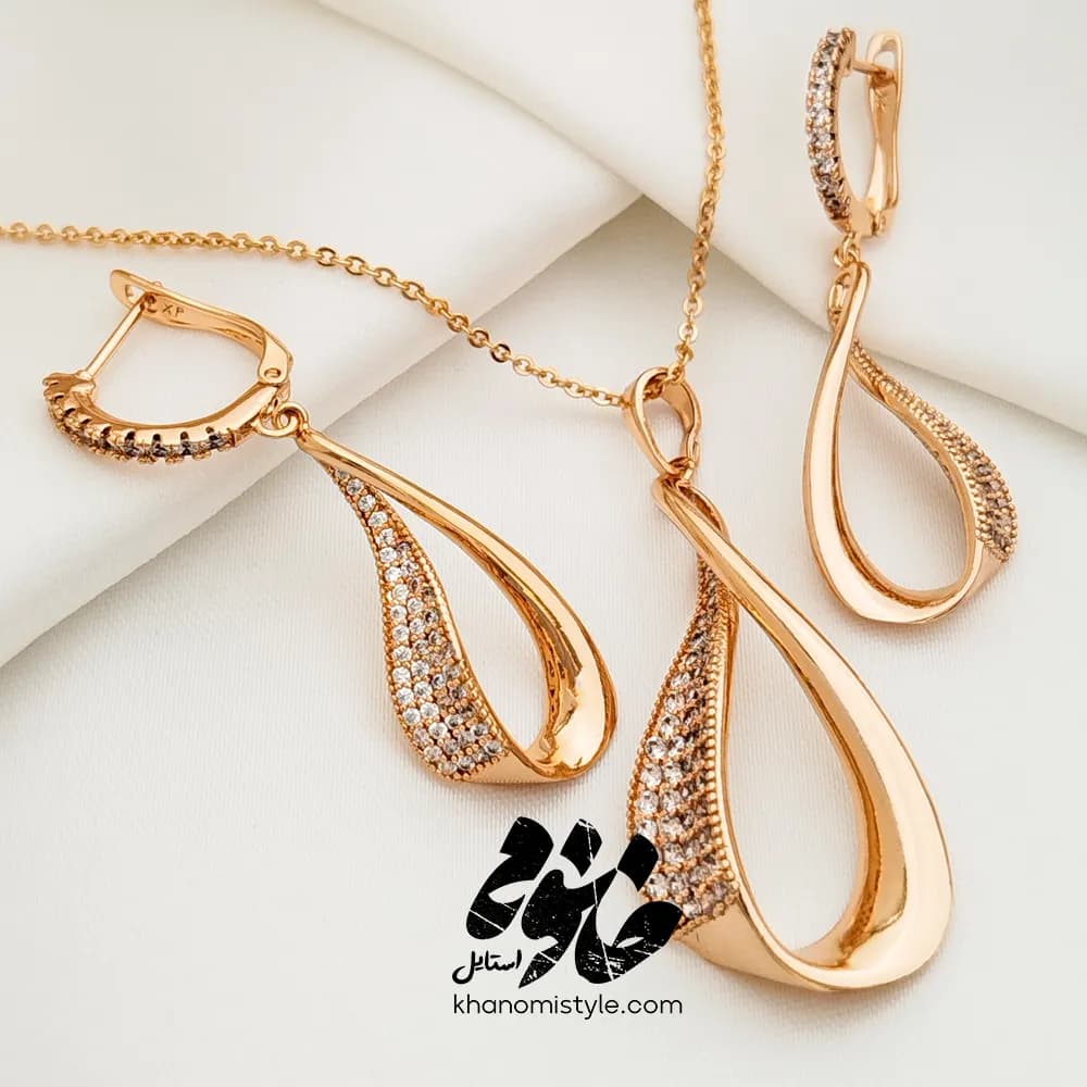 نیم‌ست ژوپینگ نگین‌دار اینفینی طرح اشک پیچ JS1008