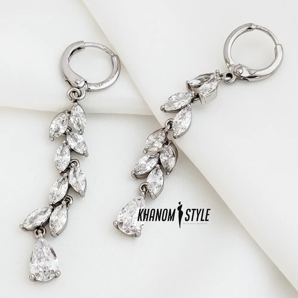 گوشواره آویز ژوپینگ نگین دار طرح اشکی E6024