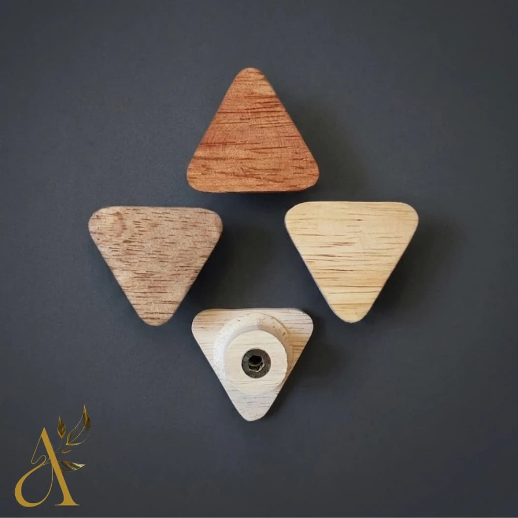 دستگیره چوبی مثلثی کد D113 — تصویر ۲