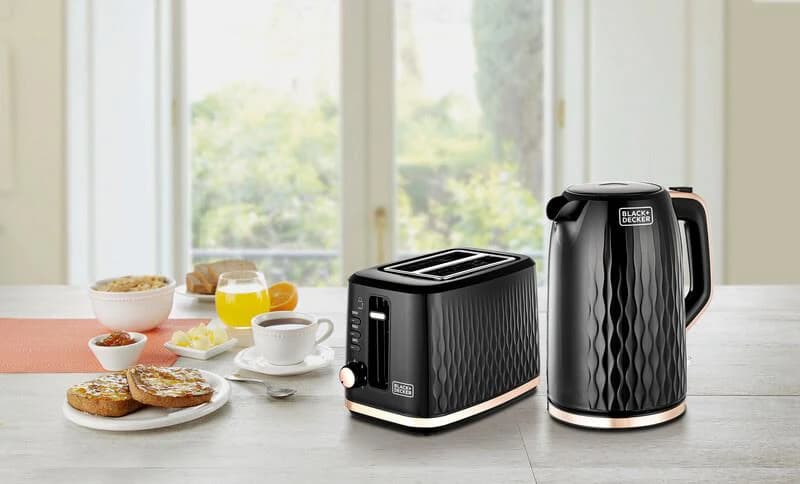 ست توستر و کتری برقی بلک اند دکر مدل MBF90-B5 — تصویر ۲