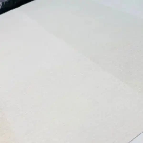 کاغذ دیواری حراجی ساده کرم راه راه NH4034