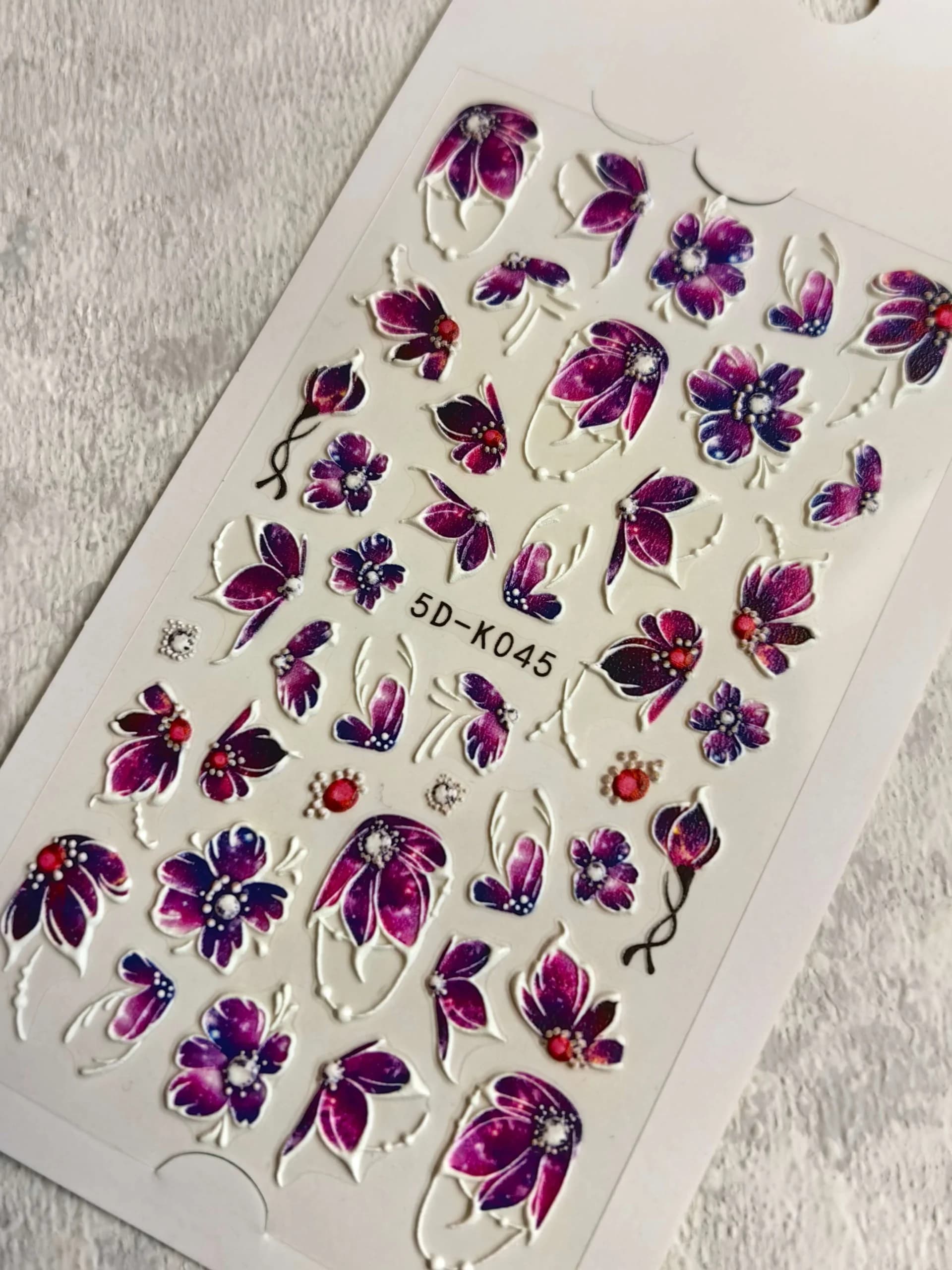 لنز و استیکر [اسلایدر] برجسته ناخن راسا طرح گل و پروانه کد 5DK045 — تصویر ۲