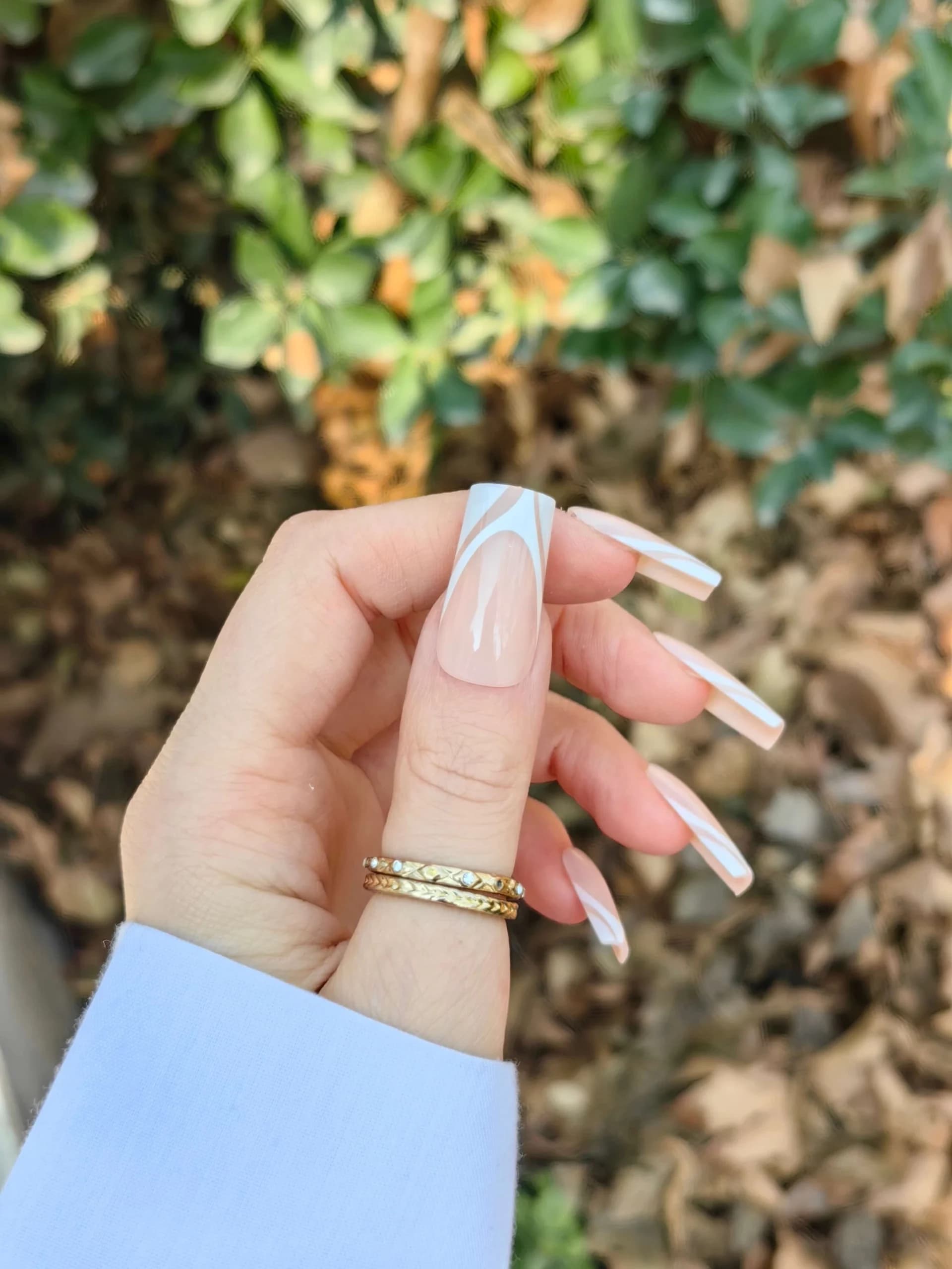 ناخن مصنوعی رنگ ناخن طرح فرنچ راسا – RSN0403 — تصویر ۲
