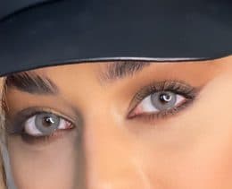 آوا الیوا گری