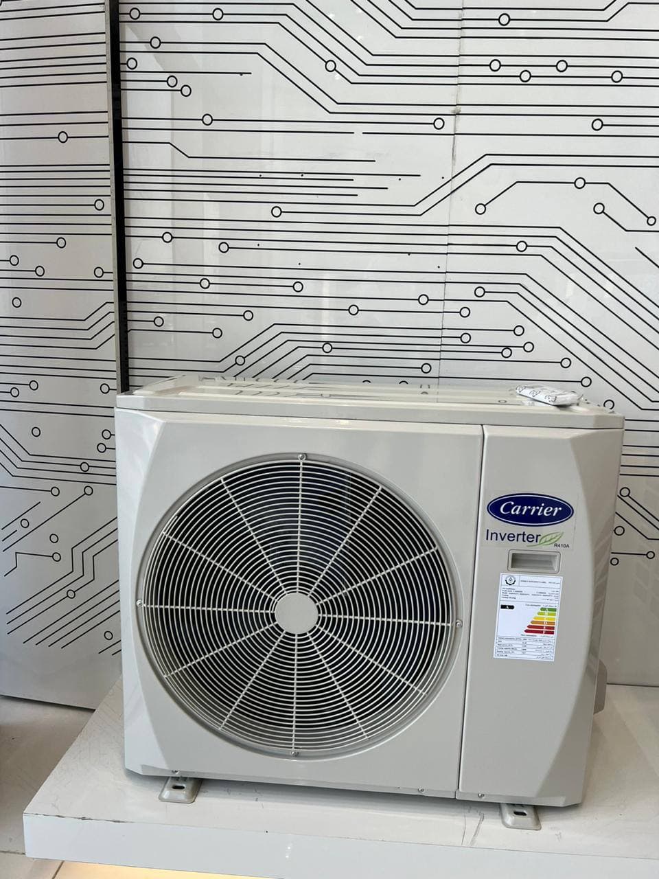کولرگازی کریر 12000 مدل 42QHG012H-38QHG012H