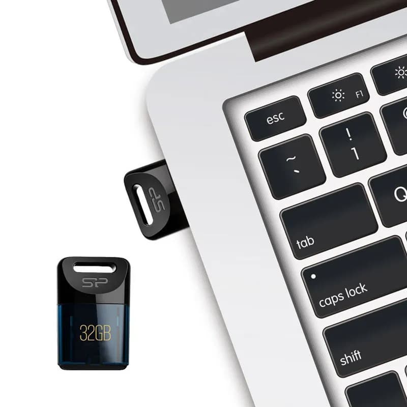 فلش مموری سیلیکون پاور Jewel J06 ظرفیت 32 گیگابایت — تصویر ۳