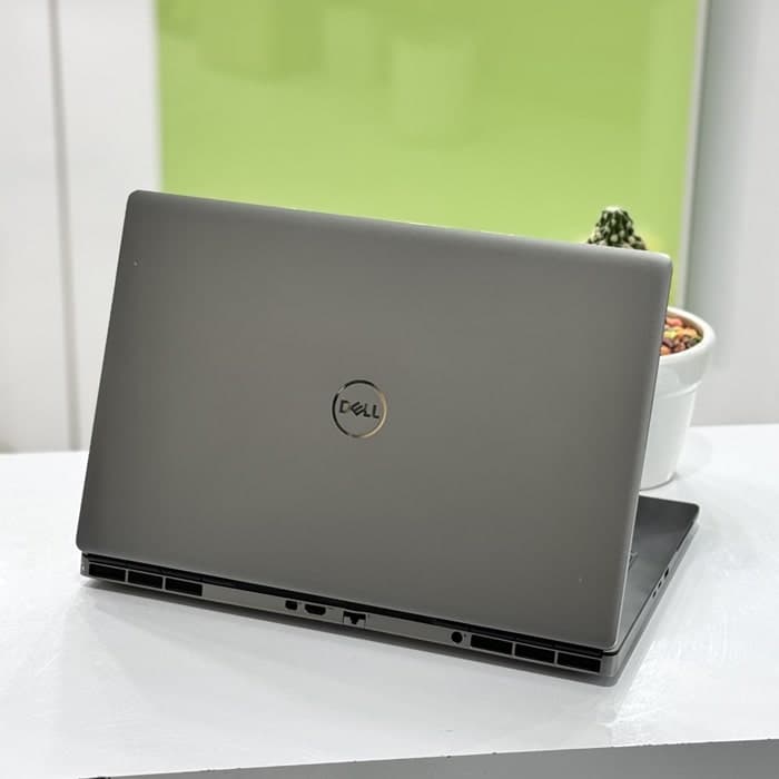 لپ تاپ Dell Precision 7750 استوک | i9.10885H | 16RAM | 512SSD | 16GB RTX 5000 — تصویر ۶