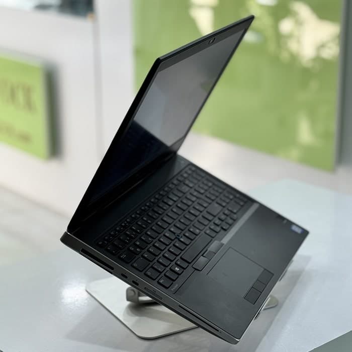 لپ تاپ Dell Precision 7540 استوک | i9.9980Hk | 16RAM | 512SSD | 6GB RTX 3000
