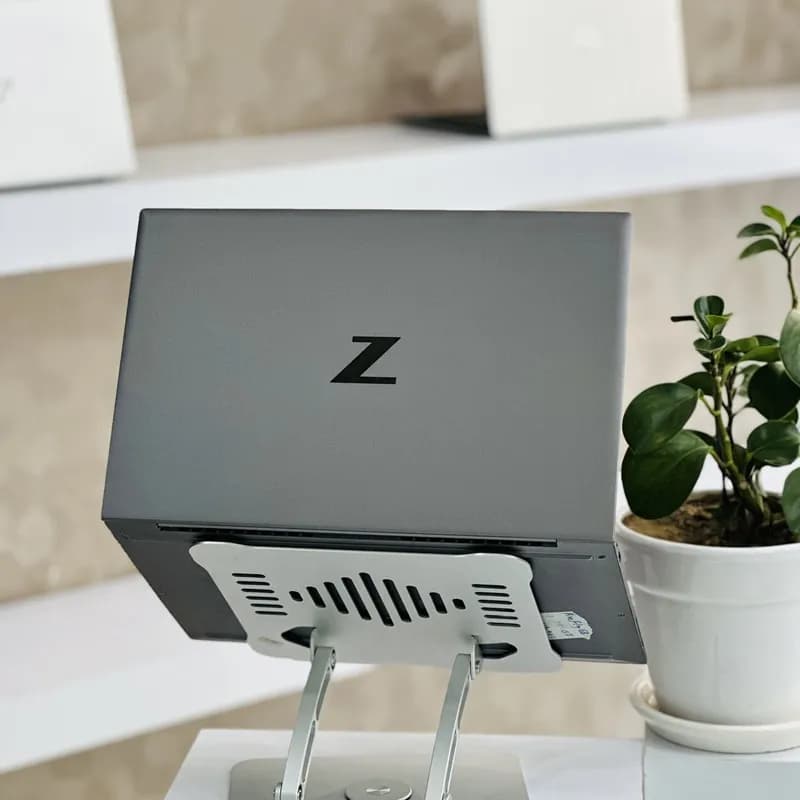 لپ تاپ Hp ZBOOK firefly G8 استوک | i7.1185G7 | 32RAM | 512 ssd | 4GB Nvidia T500 | 15.6 fhd. — تصویر ۴