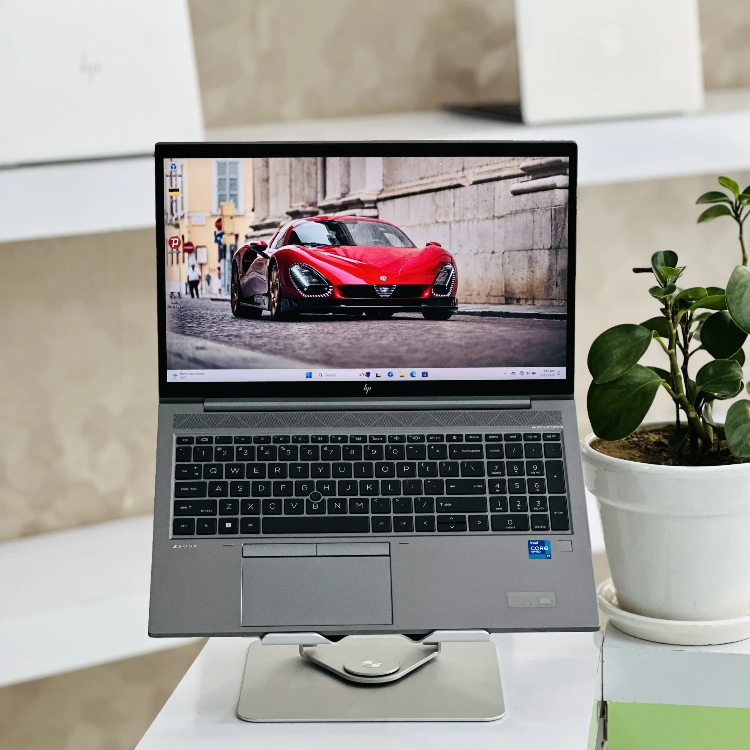 لپ تاپ Hp ZBOOK firefly G8 استوک | i7.1185G7 | 32RAM | 512 ssd | 4GB Nvidia T500 | 15.6 fhd. — تصویر ۹