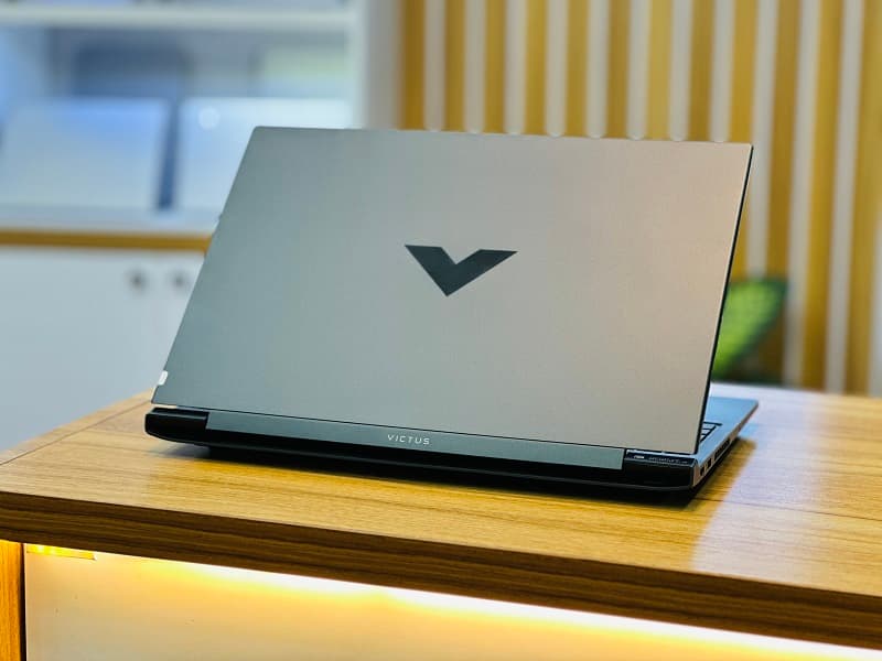 لپ تاپ HP Victus 16 | AMD Ryzen 7. 8845hHS | RAM16 | 1TBSSD | 8GB GeForce RTX 4060 — تصویر ۵